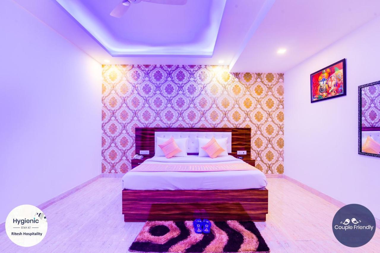 Hotel Fabulous - Delhi International Airport นิวเดลี ภายนอก รูปภาพ