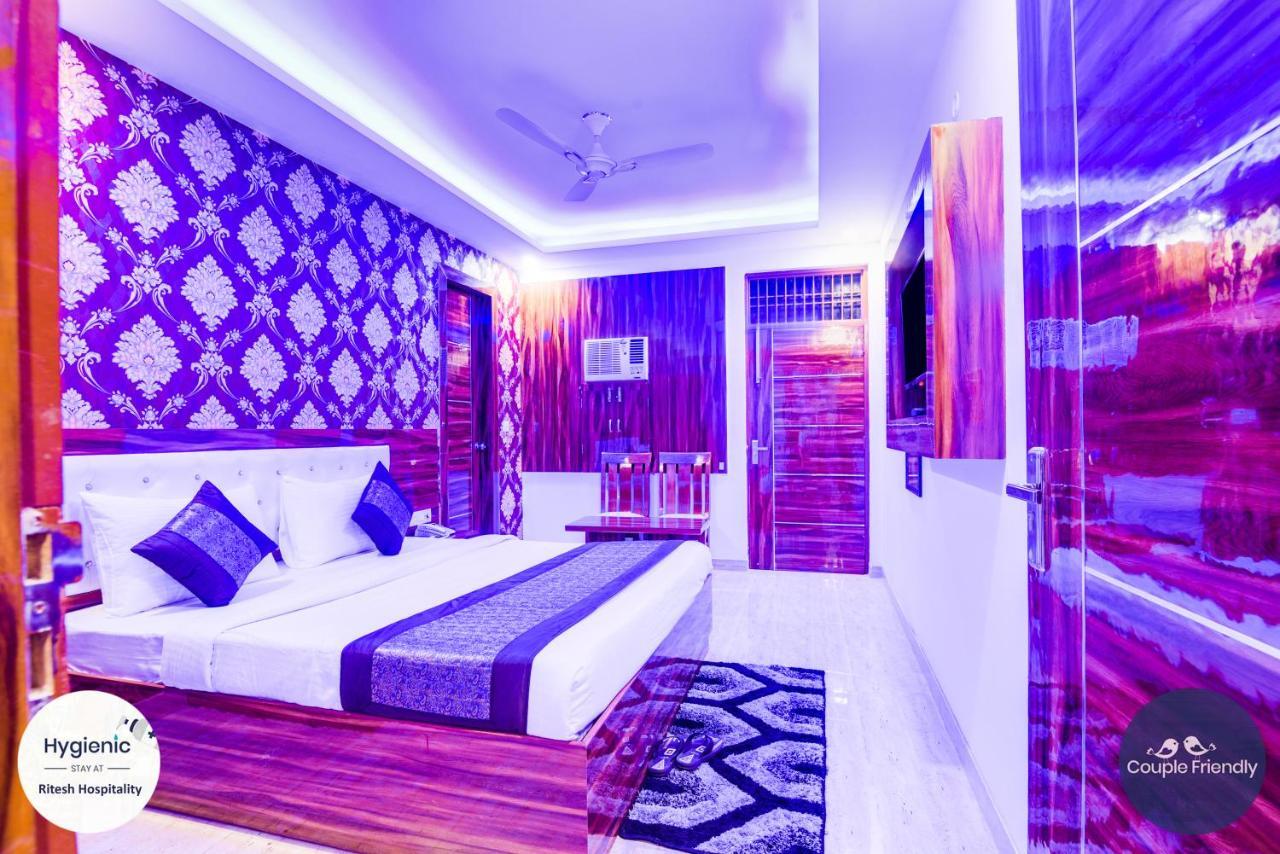 Hotel Fabulous - Delhi International Airport นิวเดลี ภายนอก รูปภาพ